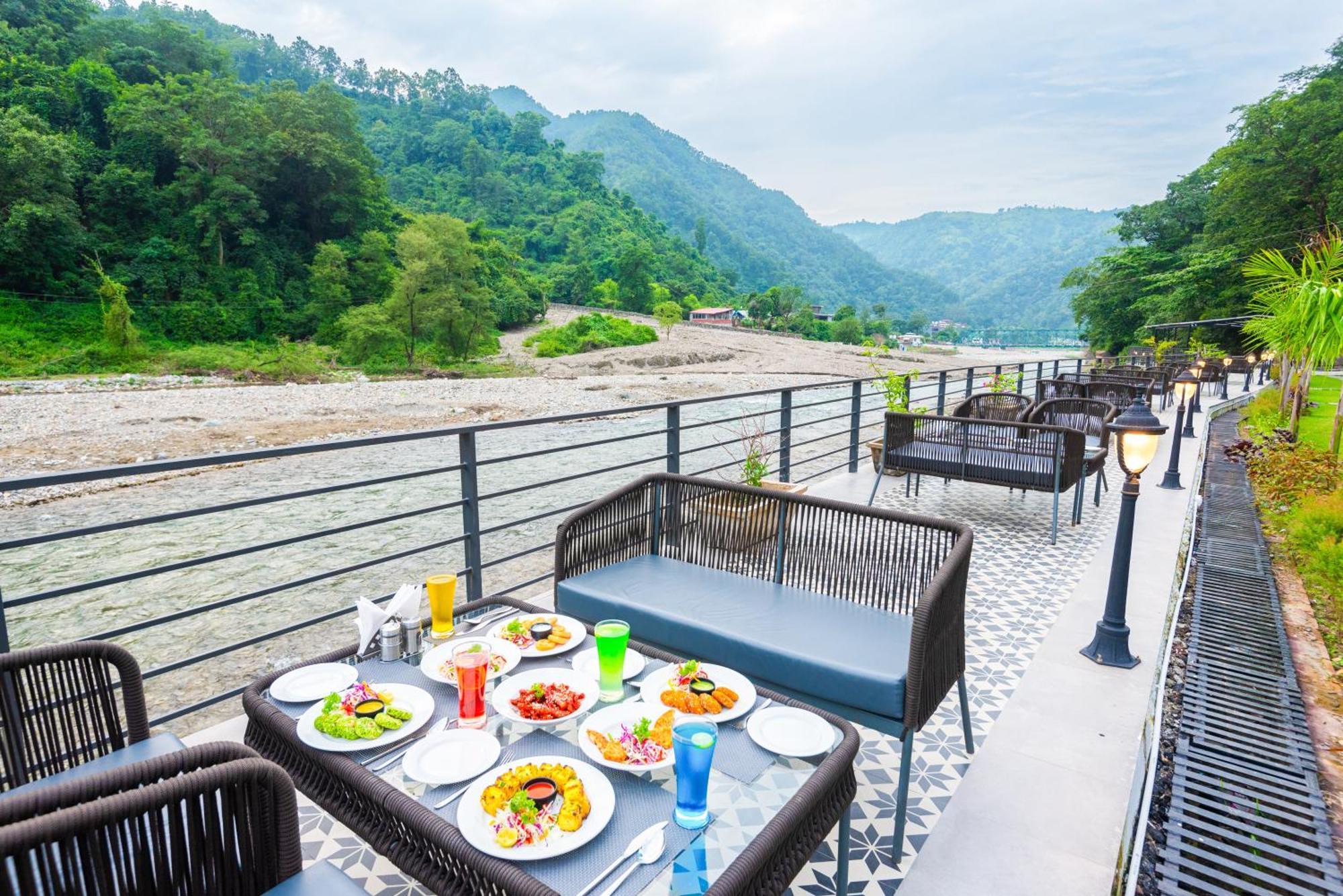 Dls Divine River Resort And Spa, Rishīkesh Extérieur photo