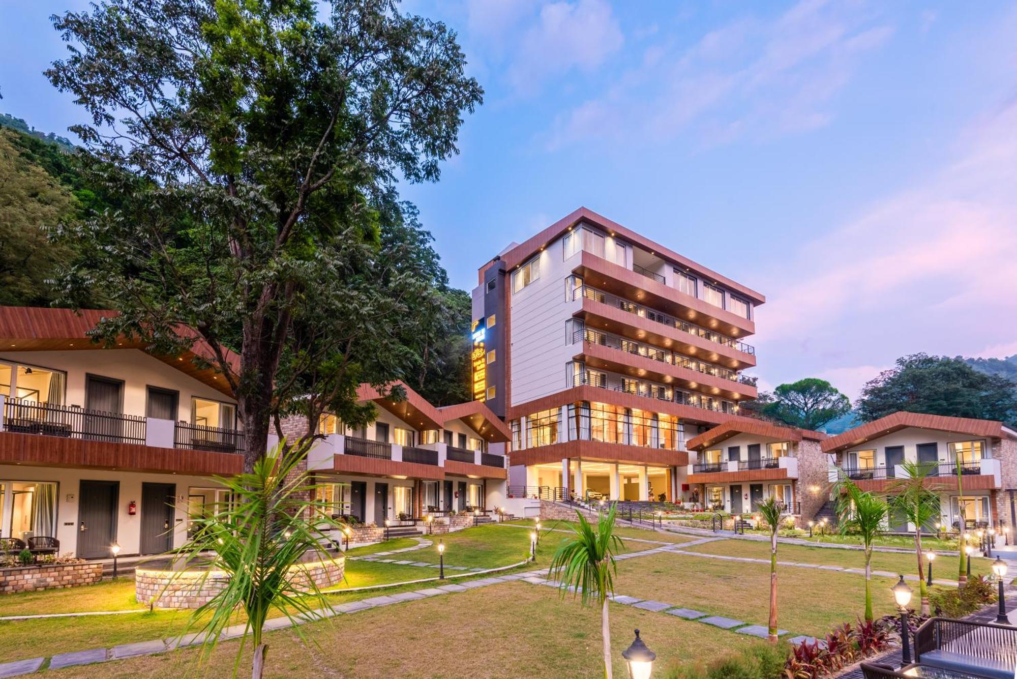 Dls Divine River Resort And Spa, Rishīkesh Extérieur photo