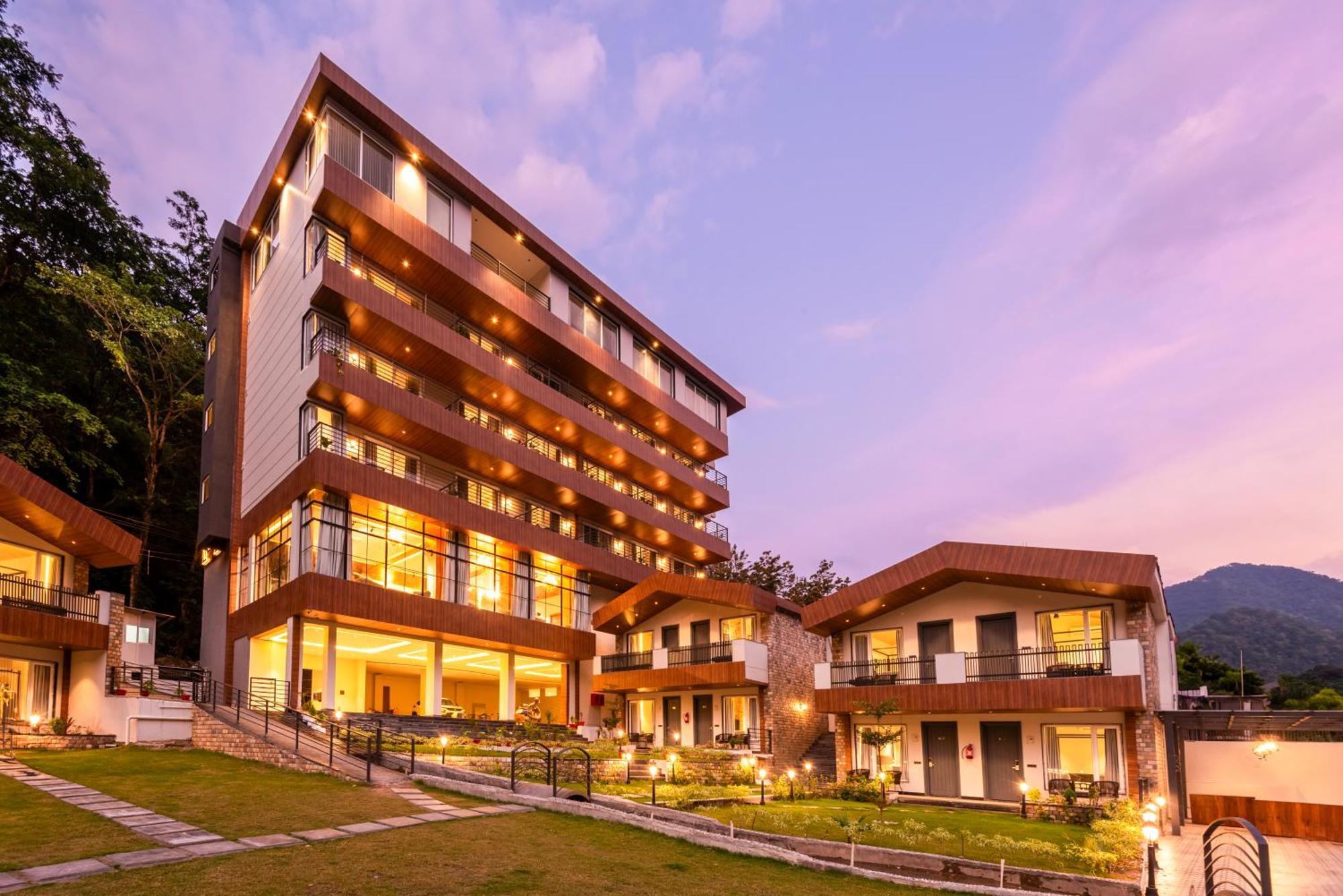 Dls Divine River Resort And Spa, Rishīkesh Extérieur photo