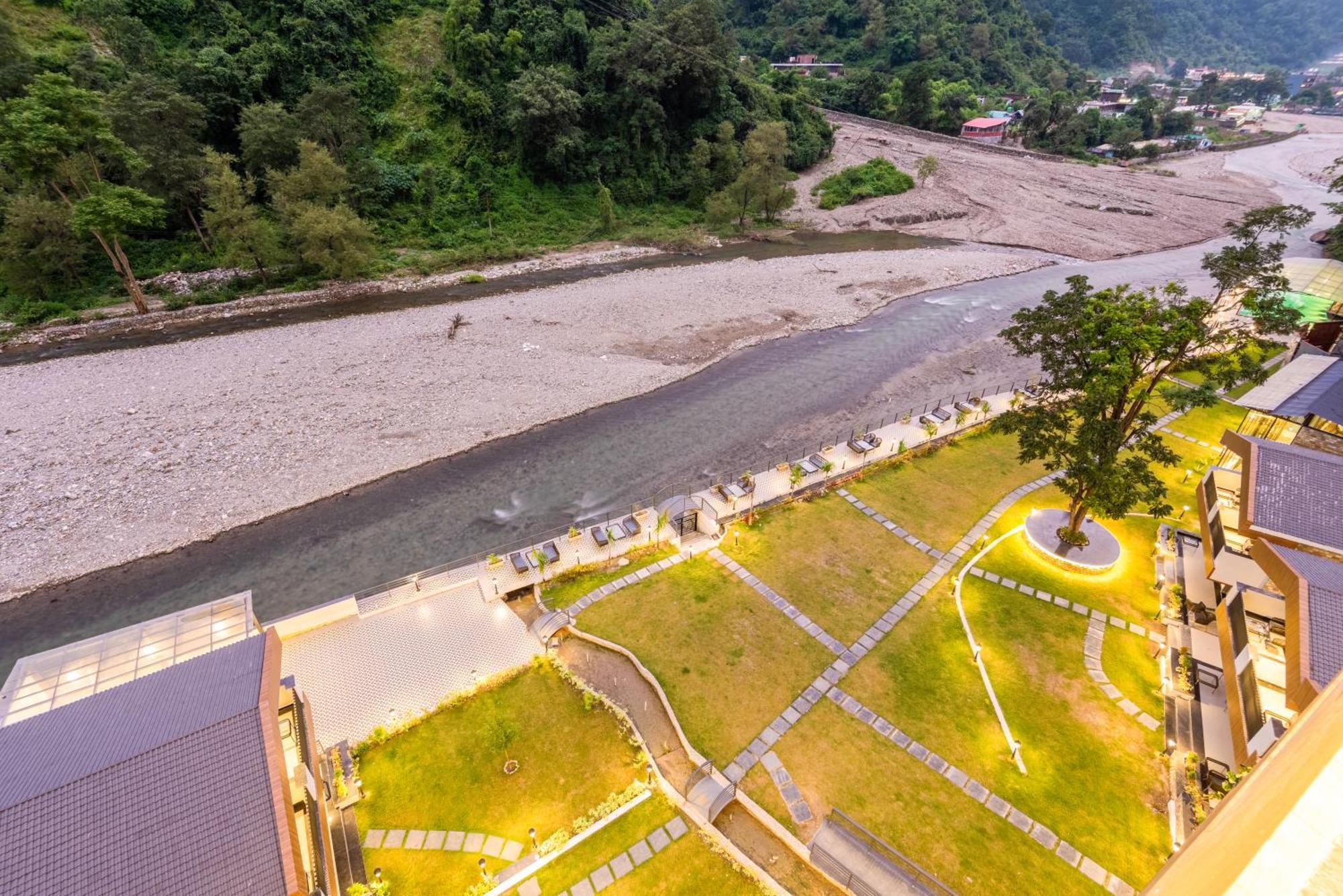 Dls Divine River Resort And Spa, Rishīkesh Extérieur photo