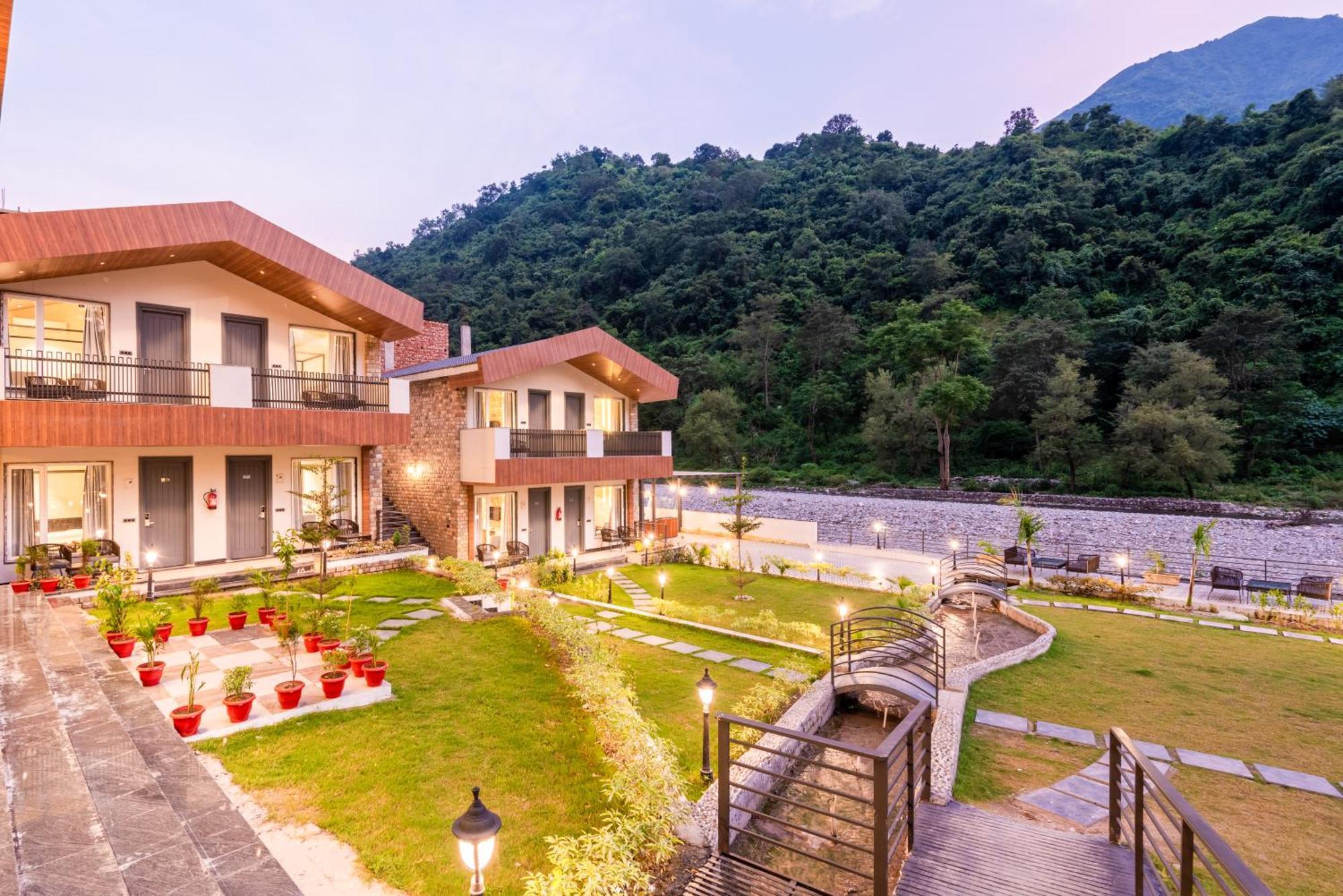 Dls Divine River Resort And Spa, Rishīkesh Extérieur photo