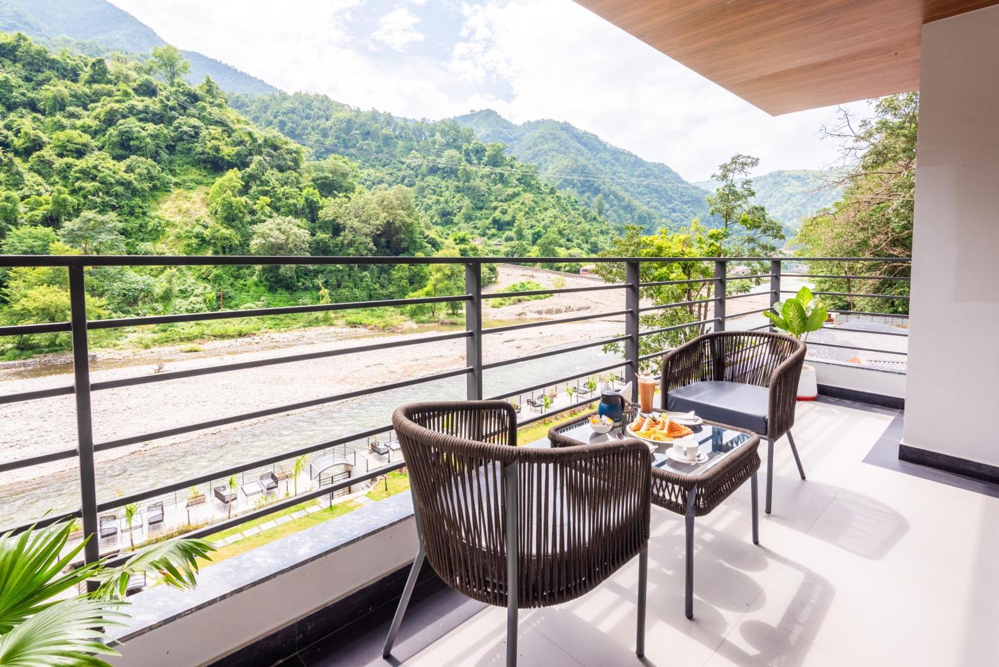 Dls Divine River Resort And Spa, Rishīkesh Extérieur photo
